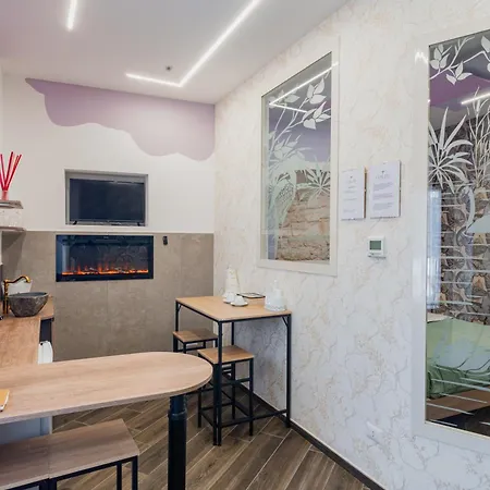 Villa Luxuite Con Piscina E Jacuzzi
