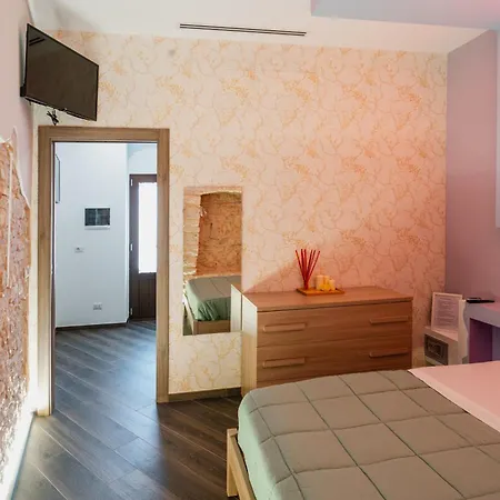 Luxuite Con Piscina E Jacuzzi Alberobello