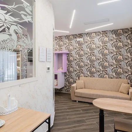 Luxuite Con Piscina E Jacuzzi Alberobello